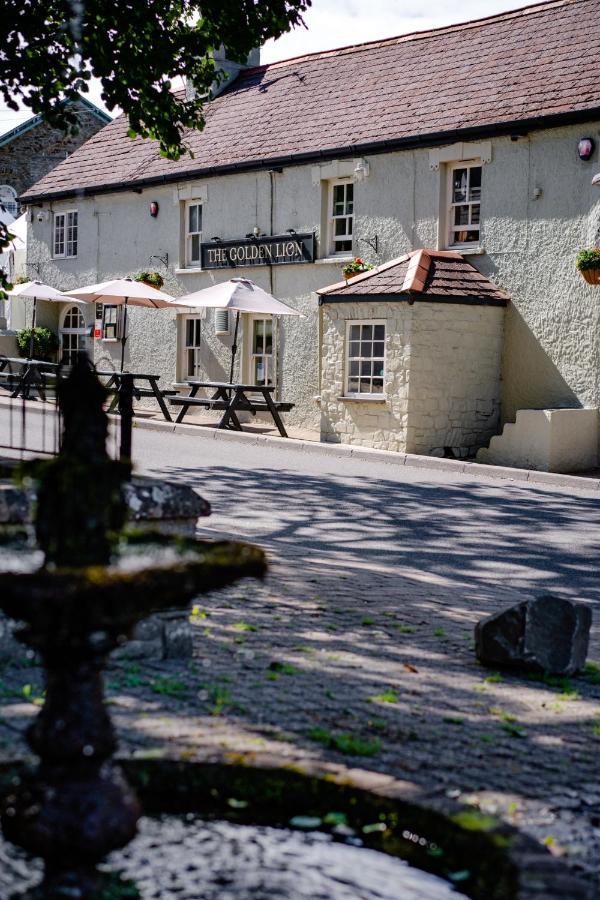 The Golden Lion Hotel Newport  Buitenkant foto