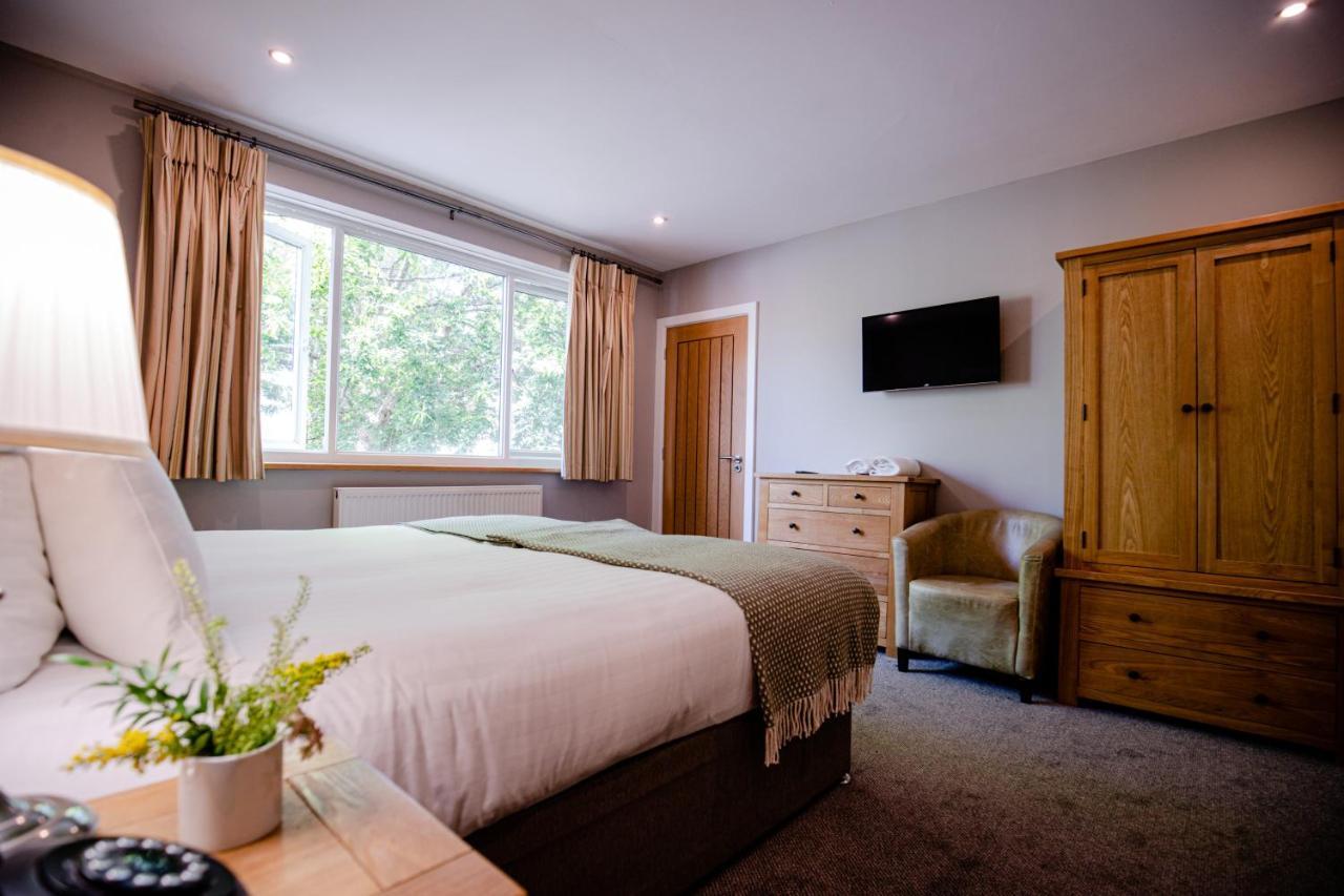 The Golden Lion Hotel Newport  Buitenkant foto